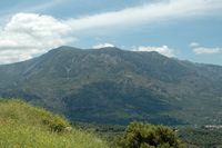 Le plateau du Lassithi en Crète. Le massif du Dicté vu depuis Malia. Cliquer pour agrandir l'image dans Adobe Stock (nouvel onglet).