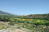 La province de La Canée en Crète. Le plateau de Krapi vu depuis la route provinciale. Cliquer pour agrandir l'image.