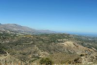 Le massif du Psiloritis en Crète. Les monts Voskero et Stroumpoulas vus depuis le site de Rhizénia. Cliquer pour agrandir l'image.