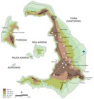 L'île de Santorin. Carte topographique (auteur Finnwikino). Cliquer pour agrandir l'image.