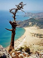 Vue depuis le monastère de Tsambikas à Rhodes. Cliquer pour agrandir l'image.