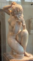 Aphrodite van Rhodos aan het archeologische museum van Rhodos. Klikken om het beeld te vergroten.