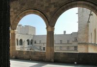 Galería del palacio de los Grandes Amos en Rodas. Haga clic para ampliar la imagen.
