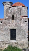 L'église Agia Triada ou mosquée Dolapli à Rhodes. Cliquer pour agrandir l'image.
