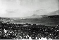 L'île de Crète à l'époque moderne. La rade et l'îlot de Souda en mai 1941. Cliquer pour agrandir l'image.