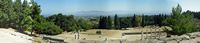 Vue panoramique de l'Asclépiéion de Kos (auteur Briantist). Cliquer pour agrandir l'image.
