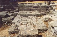 Stichtingen van de tempel van Athena van de plaats van Ialyssos in Rhodos. Klikken om het beeld te vergroten.