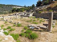 Le site archéologique d'Eleutherne en Crète. Le péristyle de la maison 1 de Katsivelos (auteur Olaf Tausch). Cliquer pour agrandir l'image.