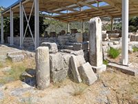 Le site archéologique d'Eleutherne en Crète. Vestiges de la basilique Michel Archange (auteur Olaf Tausch). Cliquer pour agrandir l'image.