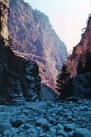 Le village d’Agia Roumeli en Crète. Les gorges. Cliquer pour agrandir l'image.