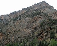 Les gorges de Samaria en Crète. Les gorges entre les Portes de Fer et Agia Roumeli. Cliquer pour agrandir l'image.