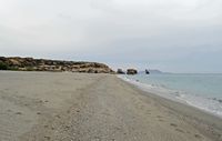Le village d’Agios Pavlos en Crète. L'est de la plage de Megali Triopetra. Cliquer pour agrandir l'image.