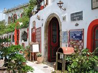 Le village d’Assomatos en Crète. Le musée Oriseum (auteur Olaf Tausch). Cliquer pour agrandir l'image.