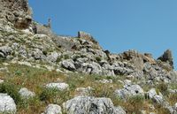 Zugang zur Burg von Rhodos Feraklos. Klicken, um das Bild zu vergrößern.