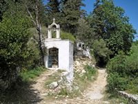 Le village d’Épiskopi en Crète. La chapelle des Cinq-Vierges de Lappa à Argyroupoli (auteur Olaf Tausch). Cliquer pour agrandir l'image.