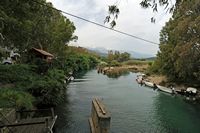 Le village de Georgioupoli en Crète. La rivière Almyros. Cliquer pour agrandir l'image.