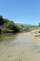Le village de Georgioupoli en Crète. L'embouchure de la rivière Kalyvaki. Cliquer pour agrandir l'image.