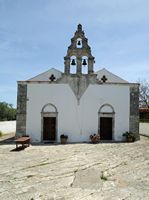 Le village de Gonia en Crète. L'église Saint-Constantin à Agios Konstantinos. Cliquer pour agrandir l'image.