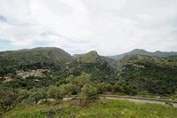 Le village de Gonia en Crète. Les gorges de Moundros. Cliquer pour agrandir l'image.