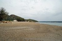 Le village de Kalyves en Crète. L'embouchure du fleuve Kyliaris. Cliquer pour agrandir l'image.