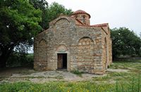 Le village de Kalyves en Crète. L'église Notre-Dame Zerviotissa près de Stylos. Cliquer pour agrandir l'image.