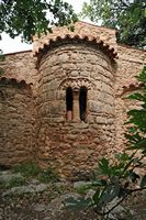 Le village de Kalyves en Crète. L'église Notre-Dame Zerviotissa près de Stylos. Cliquer pour agrandir l'image.