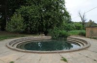 Le village de Kalyves en Crète. Les sources de la rivière Kyliaris à Stylos. Cliquer pour agrandir l'image.