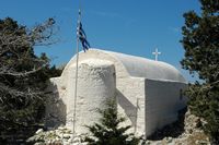 Kapel Saint-Panteleimon van de vesting van Monolithos in Rhodos. Klikken om het beeld te vergroten.