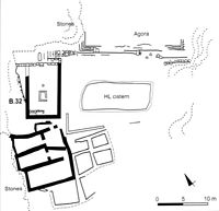 Le village de Néapolis en Crète. Plan de l'agora de la cité antique de Drèros. Cliquer pour agrandir l'image.