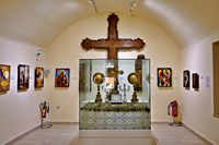 Le monastère d'Agia Triada en Crète. Hélito du Saint-Sépulcre (auteur Guerinf). Cliquer pour agrandir l'image.