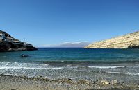 Le village de Tympaki en Crète. La baie de Matala. Cliquer pour agrandir l'image.