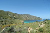 Le village de Vamos en Crète. La crique d'Omprosgialos. Cliquer pour agrandir l'image.