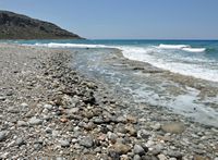 Le village de Ziros en Crète. La plage et le cap de Goudouras (auteur Marc Ryckaert). Cliquer pour agrandir l'image.