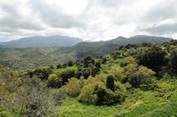 La ville d’Agia Fotini en Crète. La vallée d'Amari vue depuis Thronos. Cliquer pour agrandir l'image.