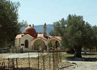 La ville d'Agioi Déka en Crète. La nouvelle église des Dix Saints (auteur Zde). Cliquer pour agrandir l'image.