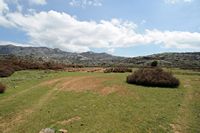 La ville d’Anogia en Crète. Le plateau de Petradolakia. Cliquer pour agrandir l'image.