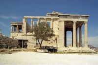 La ville d’Athènes en Grèce. L'Érechthéion sur l'Acropole. Cliquer pour agrandir l'image.