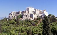 La ville d’Athènes en Grèce. L'Acropole vue depuis le nord. Cliquer pour agrandir l'image.