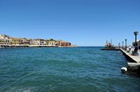 Le port et les fortifications de La Canée en Crète. Le port. Cliquer pour agrandir l'image.