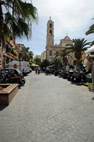 La vieille ville de La Canée en Crète. La cathédrale orthodoxe. Cliquer pour agrandir l'image.