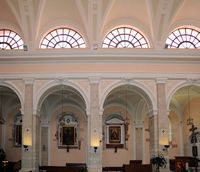 La vieille ville de La Canée en Crète. L'intérieur de la cathédrale catholique. Cliquer pour agrandir l'image.