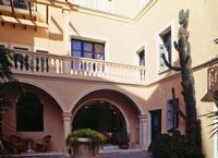 La vieille ville de La Canée en Crète. L'hôtel Casa Delfino en 1995. Cliquer pour agrandir l'image.