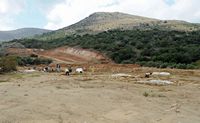 La ville d'Évangélismos en Crète. Fouilles de sauvetage d'un site archéologique lors de la construction du nouvel aéroport. Cliquer pour agrandir l'image.