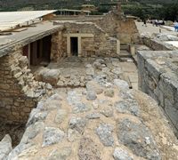 Le palais de Cnossos à Héraklion en Crète. Le piano nobile. Cliquer pour agrandir l'image.