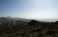 La ville d’Iérapétra en Crète. Le barrage de Bramiana vu depuis Kalamafka. Cliquer pour agrandir l'image.