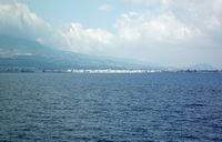 A cidade de Kos visto desde o ferry de Bodrum. Clicar para ampliar a imagem.