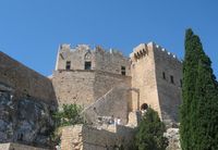 Entrée de la forteresse de Lindos à Rhodes. Cliquer pour agrandir l'image.