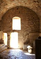 Entrée de la forteresse de Lindos à Rhodes. Cliquer pour agrandir l'image.