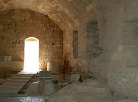 Passage voûté de la forteresse de Lindos à Rhodes. Cliquer pour agrandir l'image.