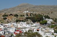 De oude stad Lindos in Rhodos. Klikken om het beeld te vergroten.